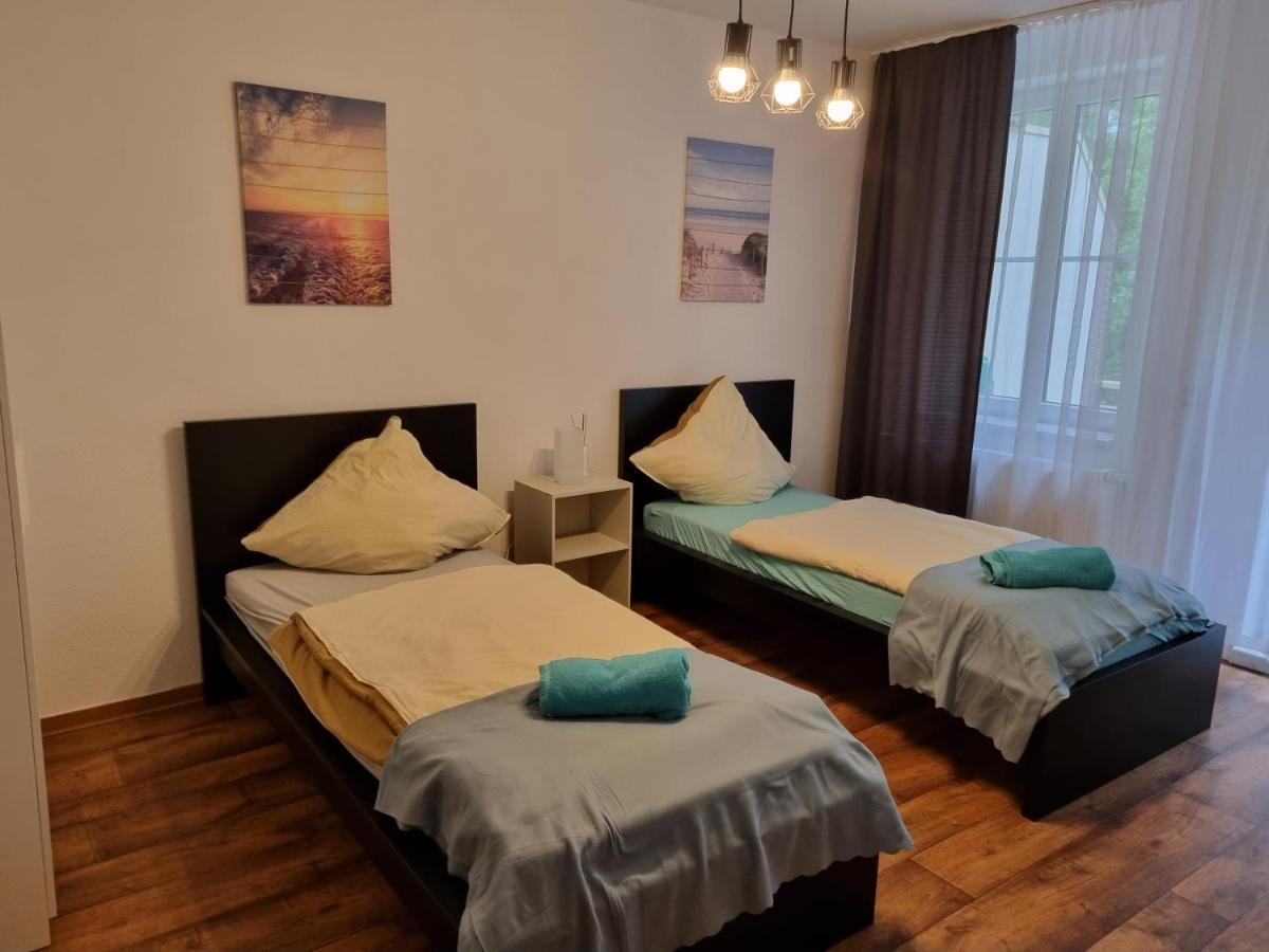 R&E Apartment Хемніц Екстер'єр фото